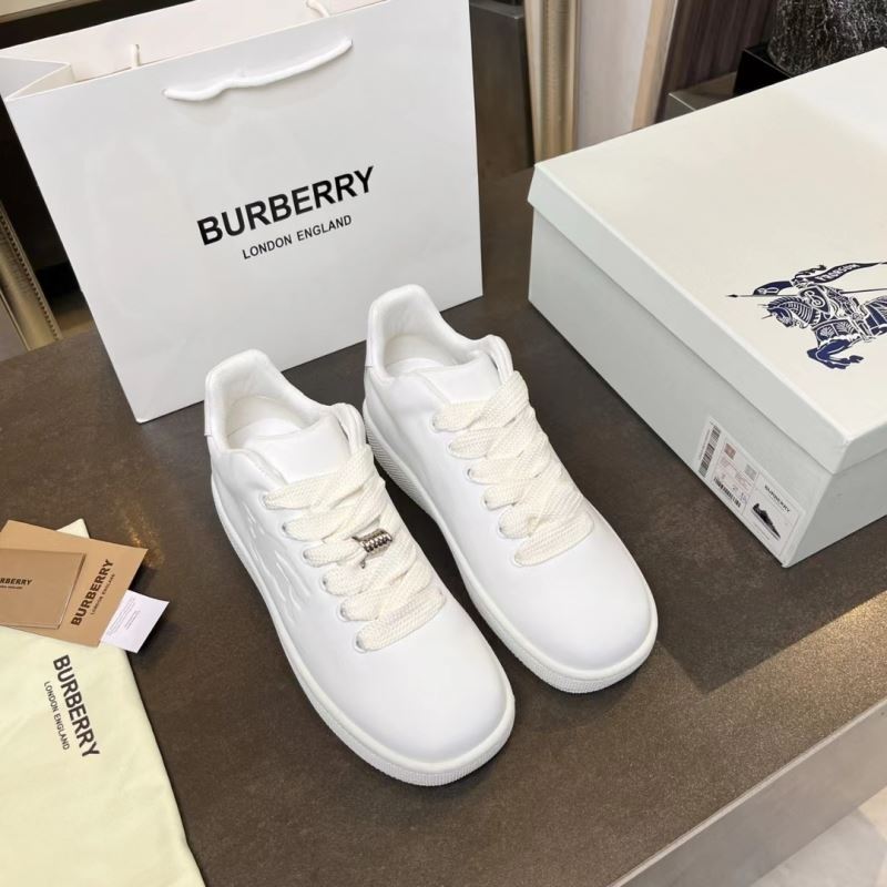 Burberry Low Shoes